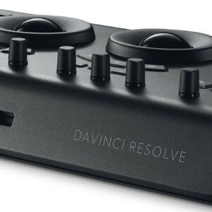 Blackmagic DaVinci Resolve Micro Panel-2