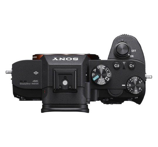 Sony Alpha 7 III + 28-70mm  f/3.5 - 5.6