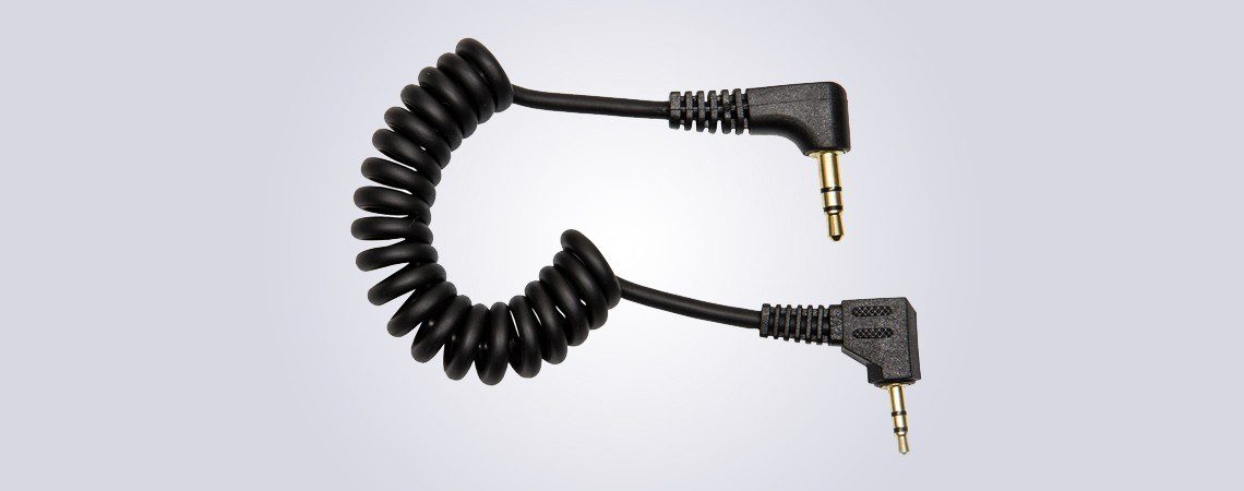 BeachTek SC25 3.5mm to 2.5mm Stereo Output Cable for Lumix DSLR Cameras