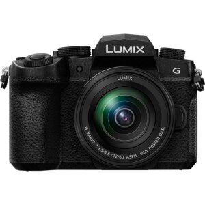 Lumix DC-G90 + 12-60mm f/3.5-5.6 + battery grip + SD32Go-36826