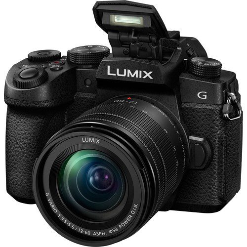 Lumix DC-G90 + 12-60mm f/3.5-5.6 + battery grip + SD32Go