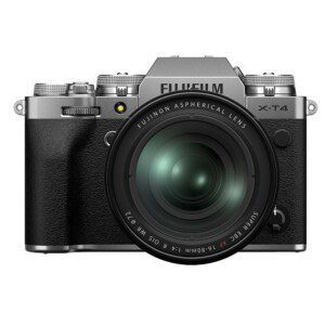 Fujifilm X-T4 +XF16-80mm Silver-37413