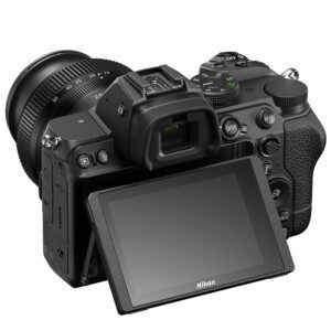 Nikon Z5 + 24-50mm f/4-6,3-39737