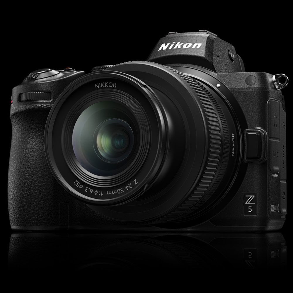 Nikon Z5 + 24-50mm f/4-6,3 + FTZ Adapter Ring