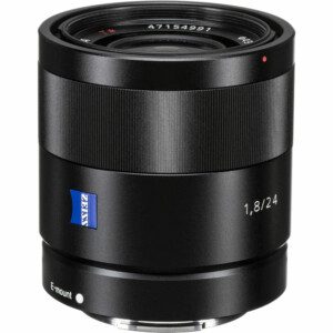 SONY E 24 mm f/1,8 Zeiss Sonnar T-113735