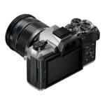 OM SYSTEM OM-5 Mark II Silver + 12-45 mm f/4 PRO ED - Image 3